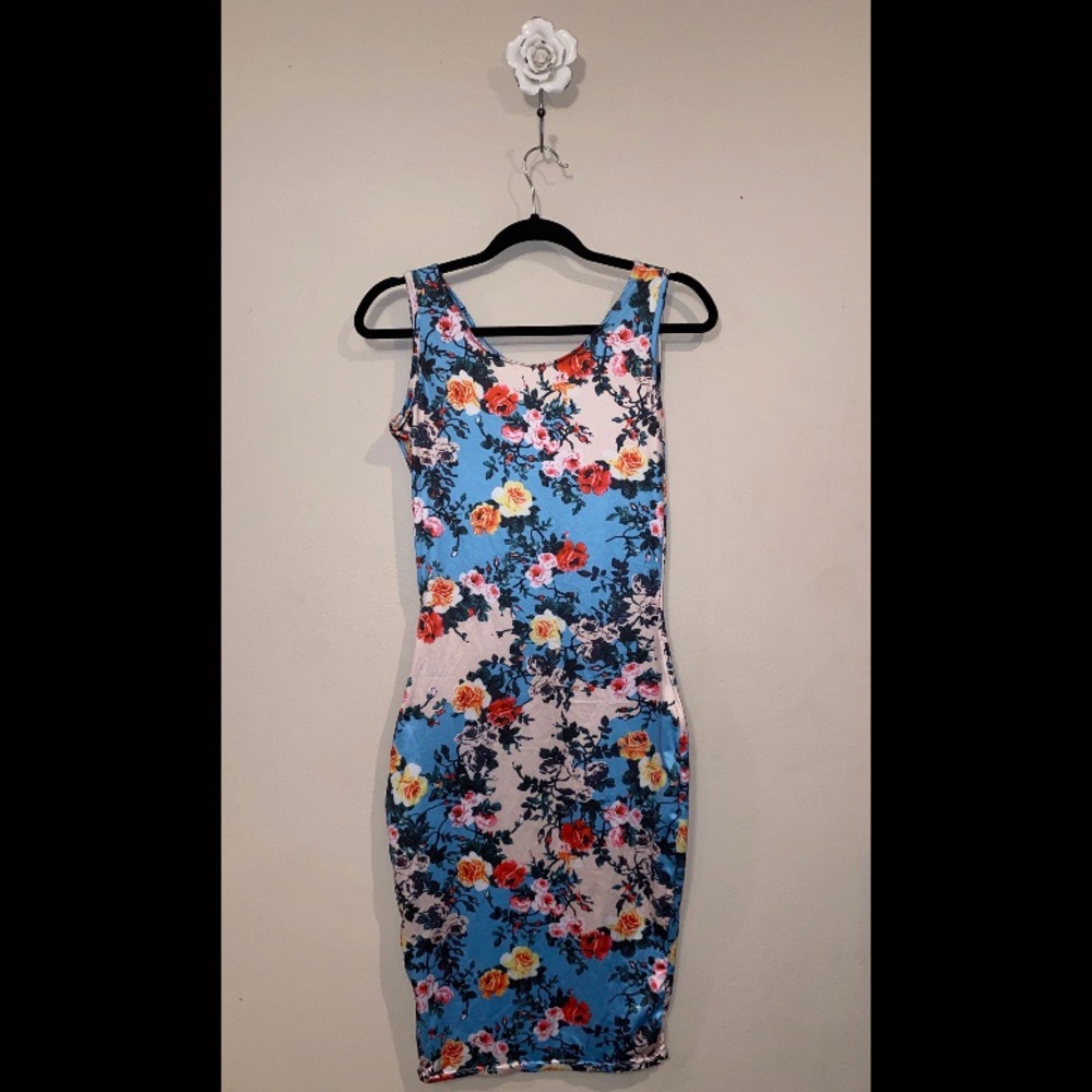 Floral Dress size M